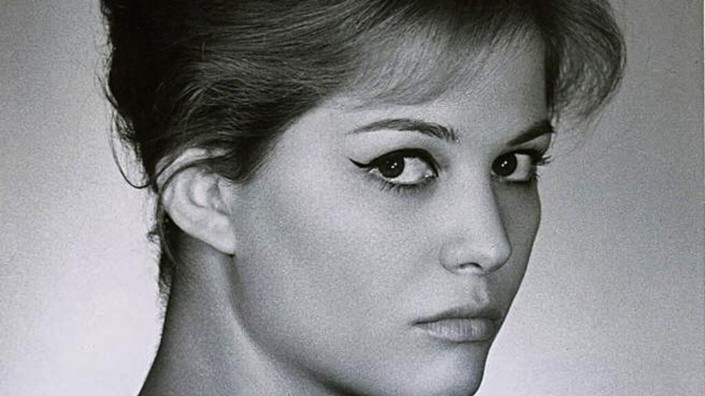 Claudia Cardinale: necrologio, carriera e eredità dell’attrice simbolo del cinema italiano